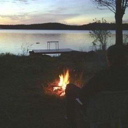 Ferienhaus In Malilla Boote Sauna See Kültér fotó