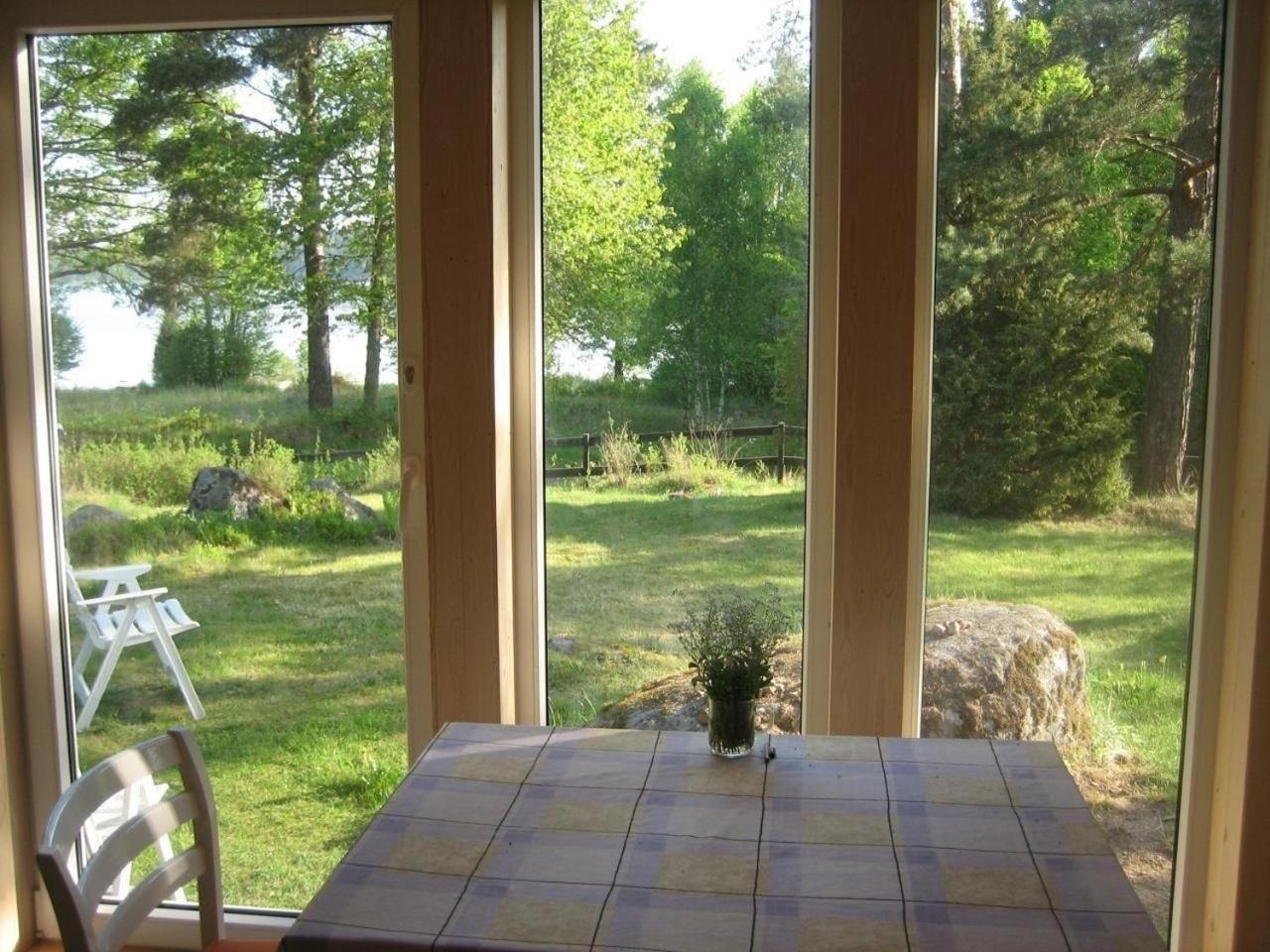 Ferienhaus In Malilla Boote Sauna See Kültér fotó